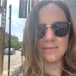 Meet your Posher, Erin